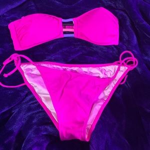 Full set VS pink string bikini with details